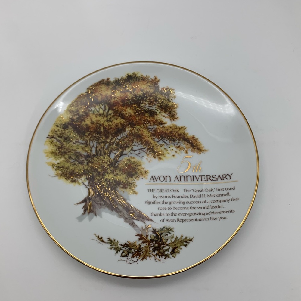 Avon 5th Anniversary 1987 Fine Porcelain Plate The Great Oak 22k gold Trim Japan - Picture 5 of 11